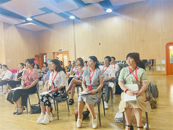 合肥市荣城幼儿园教育集团组织教师参加全国幼儿园体育游戏教学组买球软件织与师幼互动观摩研修班(图2) 合肥市荣城幼儿园教育集团组织教师参加全国幼儿园体育游戏教学组买球软件织与师幼互动观摩研修班(图2)